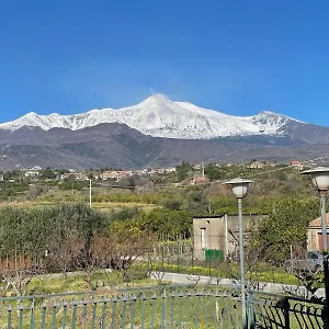 Illo - Affittacamere Santa Venerina